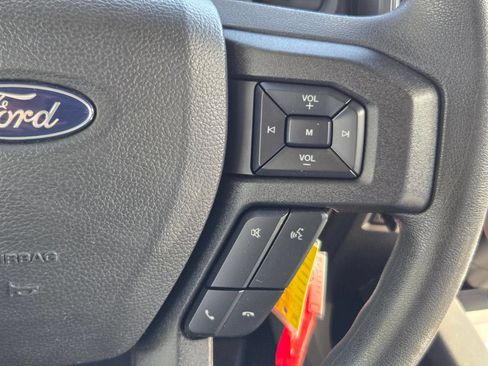Used 2022 Ford F250 XLT w/ XLT Premium Package AWD/4WD image 13