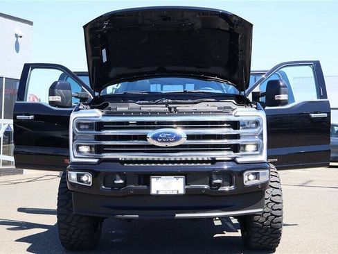 Used 2023 Ford F350 Limited w/ FX4 Off-Road Package AWD/4WD image 46