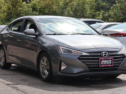 Used 2019 Hyundai Elantra Value Edition w/ Cargo Package FWD image 3