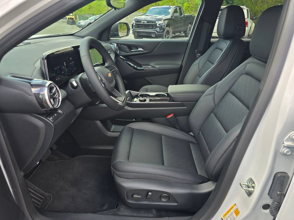 New 2026 Chevrolet Equinox LT w/ Convenience Package II FWD image 4