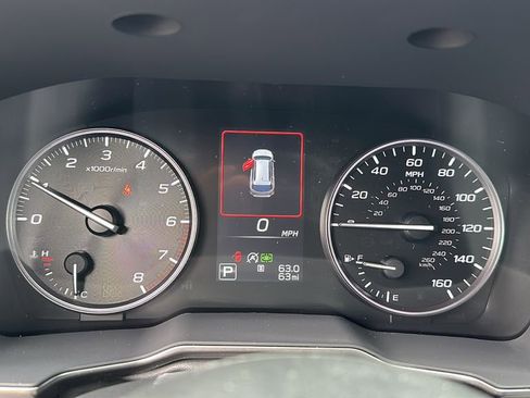 New 2025 Subaru Outback Limited image 12