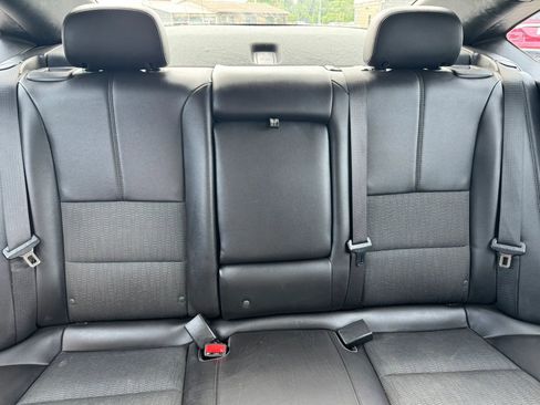 Used 2016 Chevrolet Impala LT FWD image 16