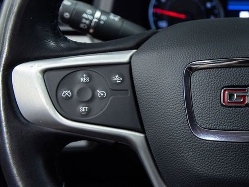 Used 2021 GMC Acadia SLT AWD/4WD image 14