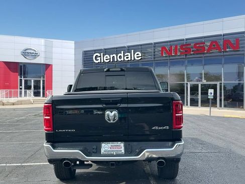 Used 2025 RAM 1500 Limited AWD/4WD image 5