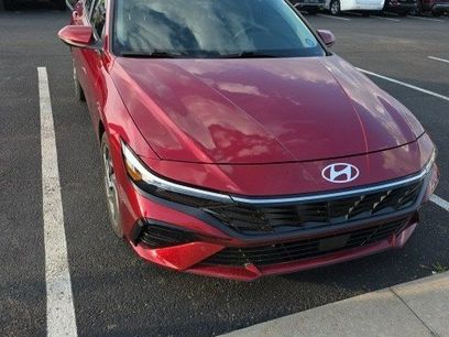 Used 2024 Hyundai Elantra Limited
