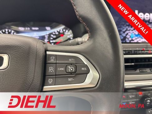 Used 2022 Jeep Compass Limited w/ Sun and Sound Group AWD/4WD image 25
