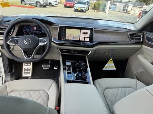 New 2026 Volkswagen Atlas SEL Premium R-Line image 17