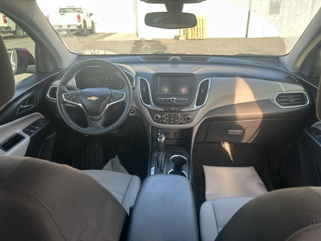Used 2018 Chevrolet Equinox LT FWD image 11
