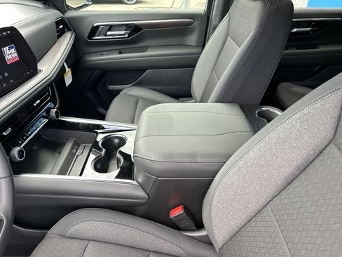 New 2026 Chevrolet Tahoe LS image 19