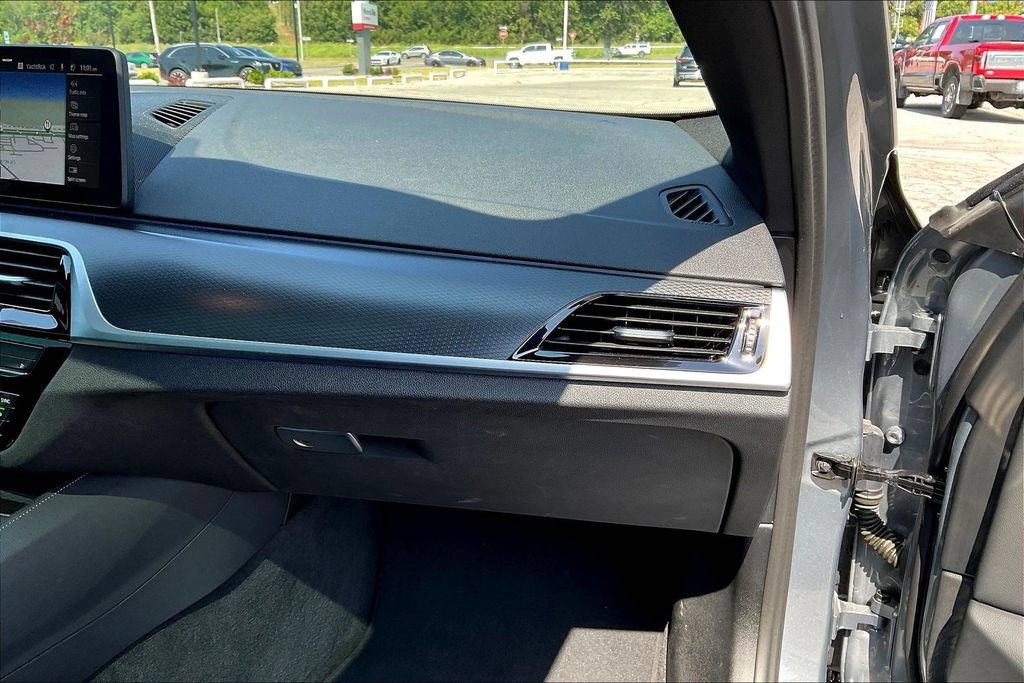 Used 2023 BMW 530i w/ M Sport Package RWD image 15