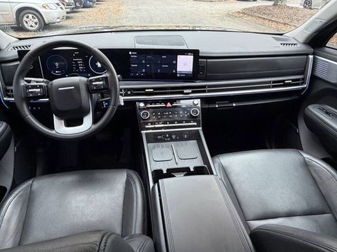 Used 2024 Hyundai Santa Fe Limited image 12