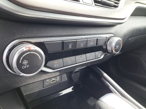 Used 2023 Nissan Altima 2.5 SV image 31