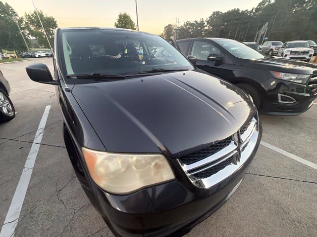 Used 2011 Dodge Grand Caravan Express FWD image 42