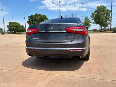 Used 2014 Kia Cadenza Limited FWD image 27
