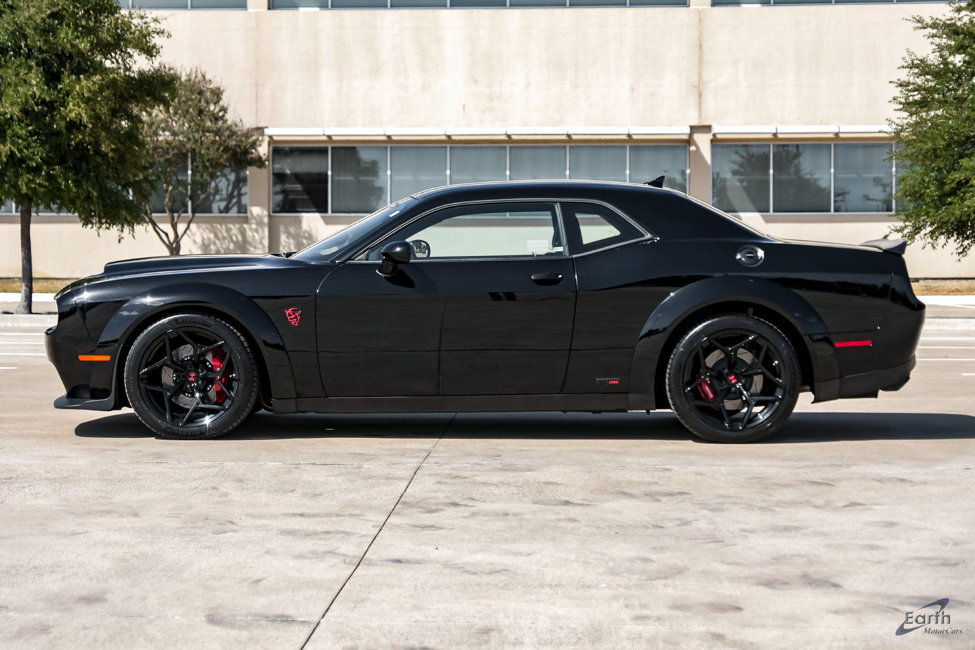 Used 2018 Dodge Challenger SRT Demon RWD image 7