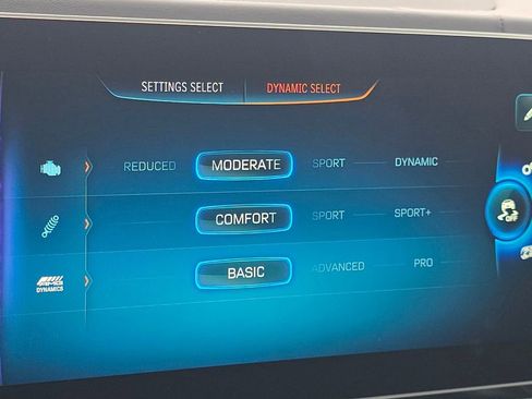 New 2026 Mercedes-Benz GLE 63 AMG S image 34