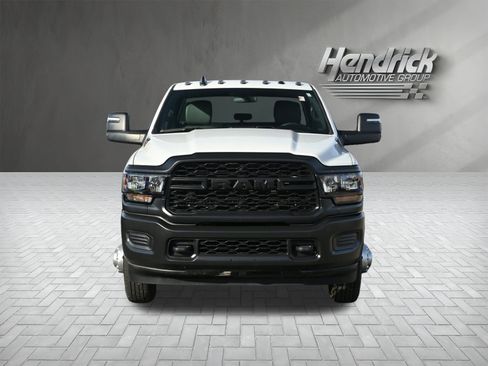 Used 2024 RAM 3500 Tradesman image 6