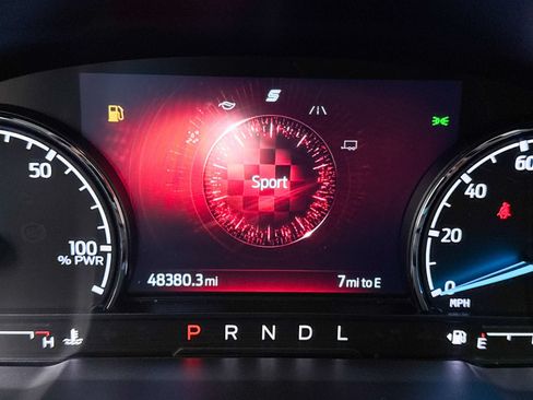 Used 2023 Ford Maverick Lariat w/ Lariat Luxury Package FWD image 11