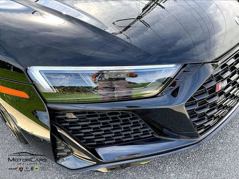 Used 2022 Audi R8 V10 performance RWD image 23