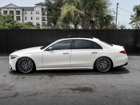Used 2022 Mercedes-Benz S 580 4MATIC Sedan w/ Warmth & Comfort Package image 30