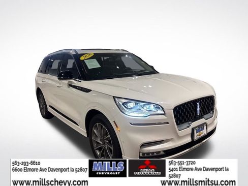Used 2020 Lincoln Aviator Grand Touring w/ Equipment Group 301A AWD/4WD image 3