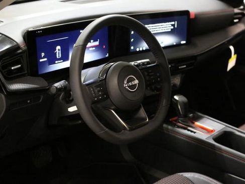 New 2026 Nissan Kicks SR w/ Cold Weather Package image 7