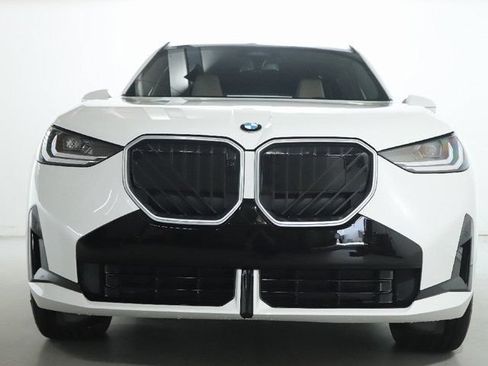 Used 2026 BMW X3 xDrive30i w/ Premium Package AWD/4WD image 6