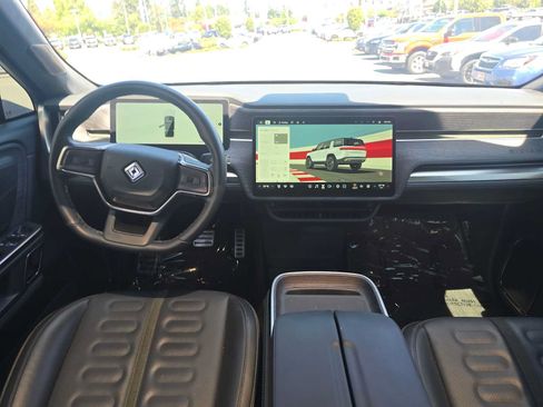 Used 2024 Rivian R1S Adventure Quad AWD/4WD image 18