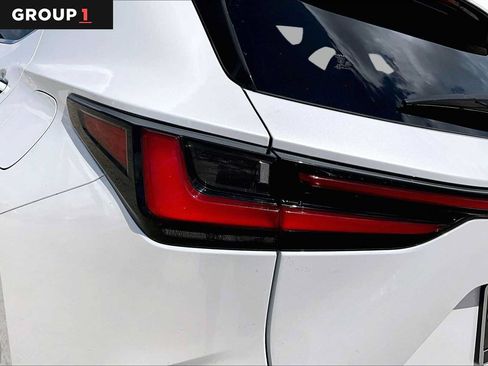 Used 2024 Lexus NX 250 FWD image 27