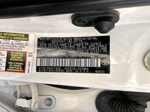 Used 2018 Toyota Camry LE image 34