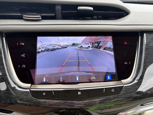 Used 2021 Cadillac XT6 Premium Luxury AWD/4WD image 31