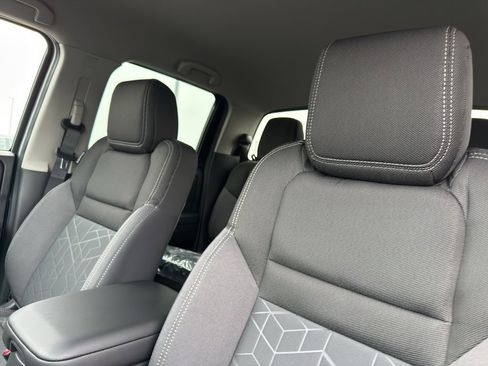 New 2026 Nissan Frontier SV image 27