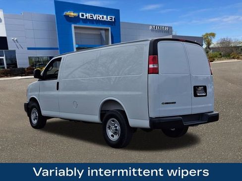 Used 2025 Chevrolet Express 2500 w/ Driver Convenience Package image 24