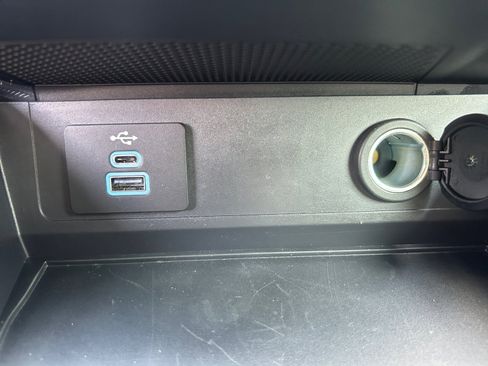 Used 2025 Ford Mustang Premium RWD image 18