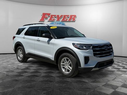 New 2026 Ford Explorer Active AWD/4WD image 7