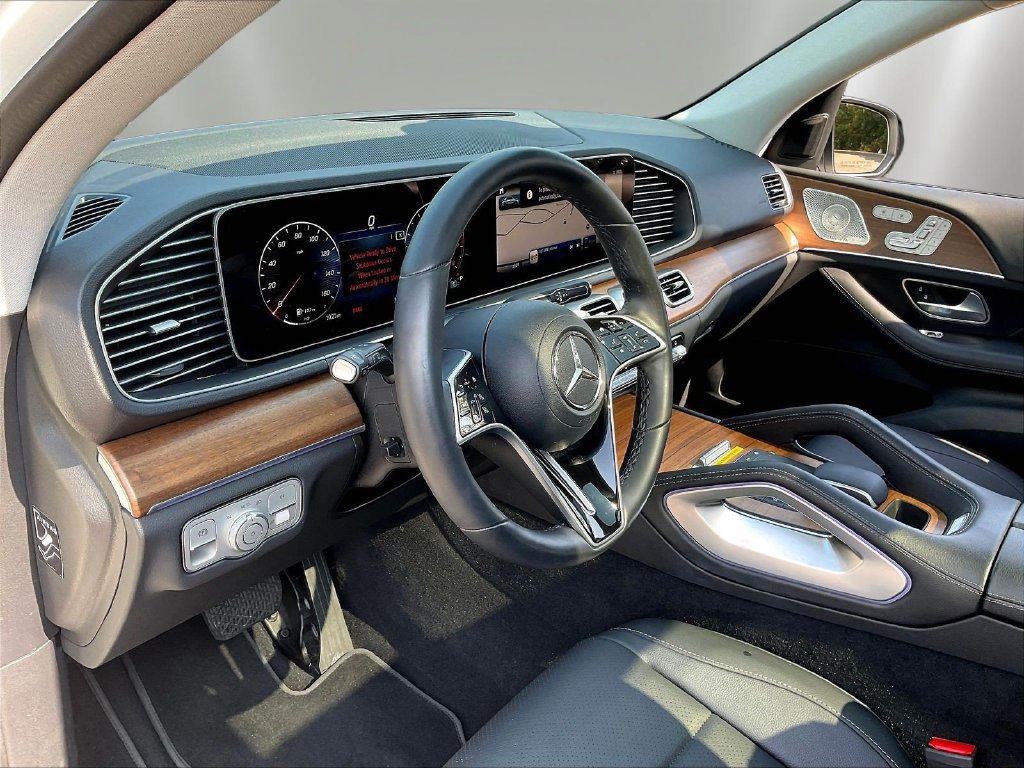 Used 2025 Mercedes-Benz GLE 350 4MATIC image 19