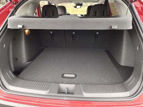 New 2026 Chevrolet Trax LT w/ LT Convenience Package image 11