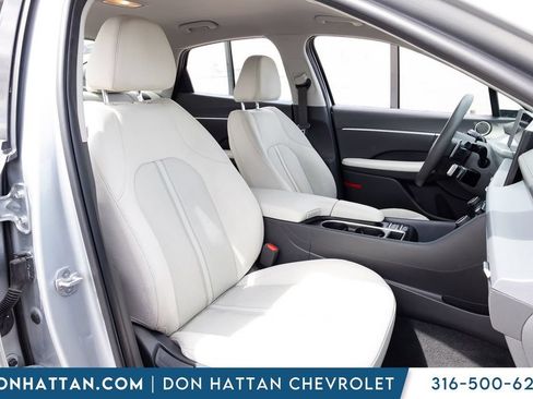 Used 2025 Hyundai Sonata SEL FWD image 20