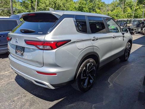 Used 2024 Mitsubishi Outlander SE Black Edition AWD/4WD image 5