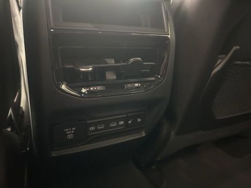 New 2026 Jeep Grand Cherokee Limited AWD/4WD image 32
