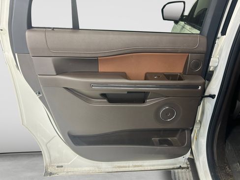 Used 2024 Ford Expedition Max King Ranch AWD/4WD image 22
