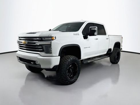 Used 2020 Chevrolet Silverado 3500 High Country w/ Z71 Off-Road Package AWD/4WD image 1
