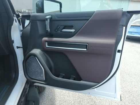 New 2026 GMC Hummer EV SUV AWD/4WD image 31