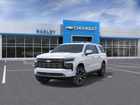 New 2026 Chevrolet Suburban High Country image 32
