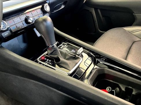 Used 2025 Jeep Compass Limited AWD/4WD image 17