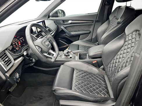 Used 2020 Audi SQ5 Premium Plus w/ Premium Plus Package image 8