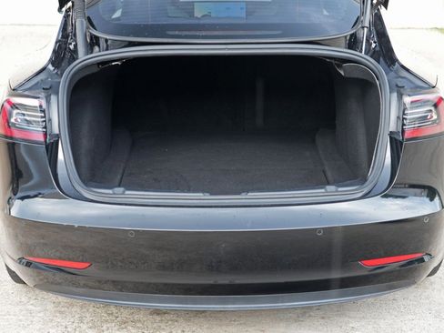 Used 2021 Tesla Model 3 Standard Range Plus RWD image 10