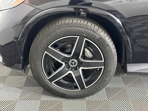 Certified 2026 Mercedes-Benz GLC 300 image 12