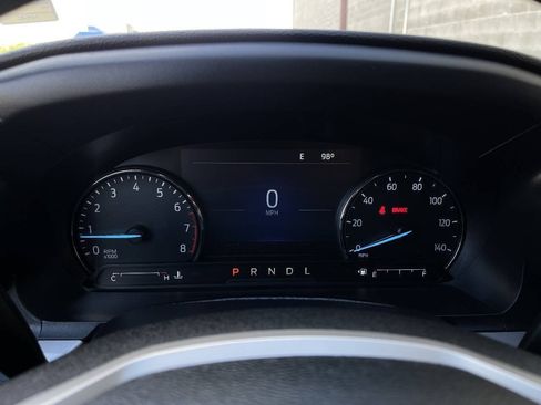 Used 2023 Ford Explorer XLT w/ Equipment Group 202A AWD/4WD image 26