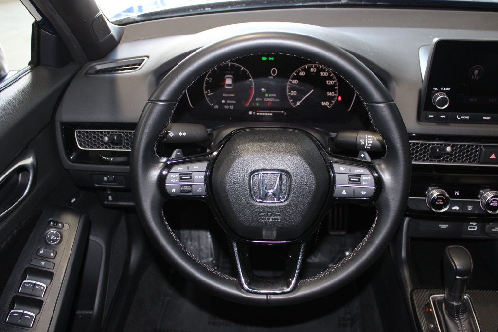 Used 2023 Honda Civic Sport image 12